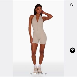 Set active zip front and open back onesie